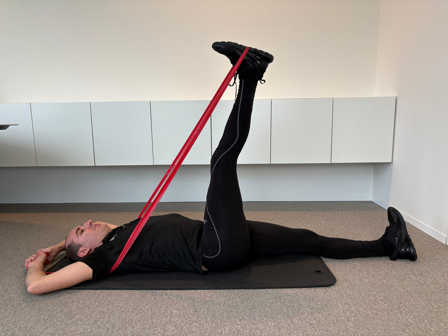 Mambo Max Leg Day Set - Complete Trainingsset met Weerstandsband, Resistance Loop, Enkelgewichten & Foam Roller